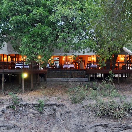 Hamiltons Tented Camp Mluwati Concession Extérieur photo