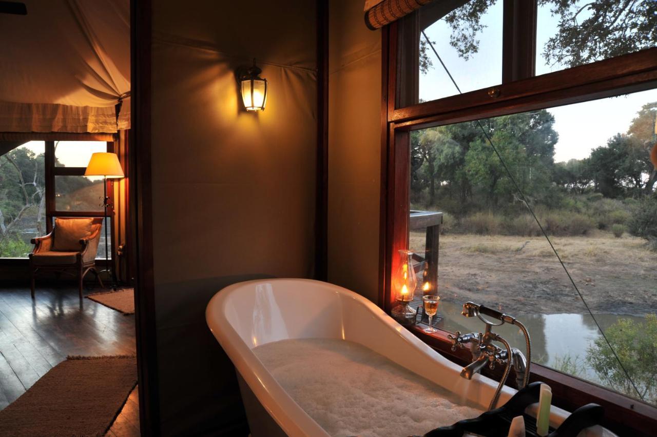 Hamiltons Tented Camp Mluwati Concession Extérieur photo